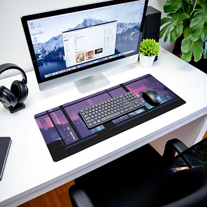 Cat Gaming Mouse Pad Abstract Kawaii Mouse Pad 31.5x11.8 Inch Cute Japanese Anime Desk Mat Non-Slip Rubber Base Large Mousepad Stitched Edges Keyboard Mouse Mat Desk Pad for Office and Home
