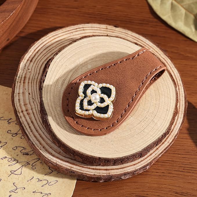 2PCS Magnetic Bookmarks with Pen Clip, Leather Bookmarks for Women, Magnetic Pen Holder Book Accessories, Four-Leaf Rose