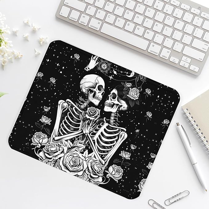 Skull Skeleton Love Square Mouse Pad, Non-Slip Rubber Base Mouse Pad,Home Office Decoration Desktop Accessory,Laptop Mouse Pad for Office Laptops,9.4x7.8x0.12inch.