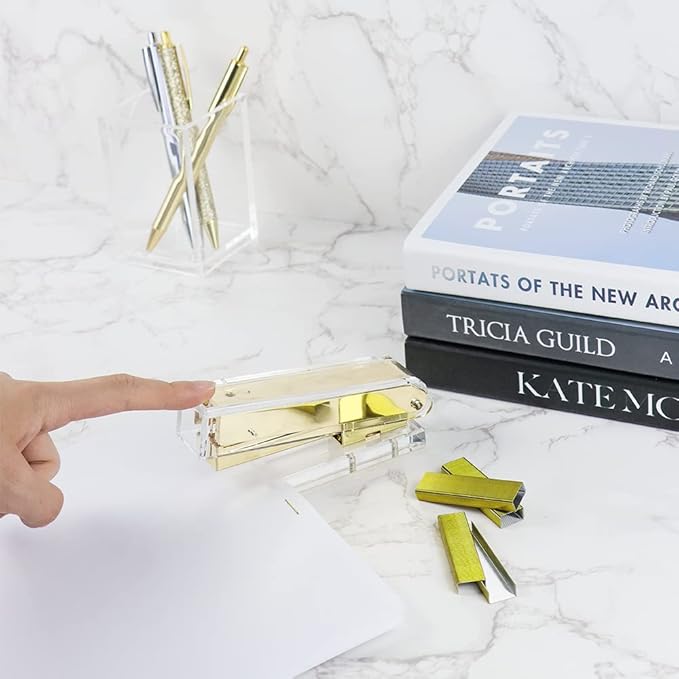 NatSumeBasics Clear Gold Stapler with 1000 Staples, Cute Stapler and 26/6 Staples for Desk Home School Office Stationery Supplies Accessories Decoration (Gold)