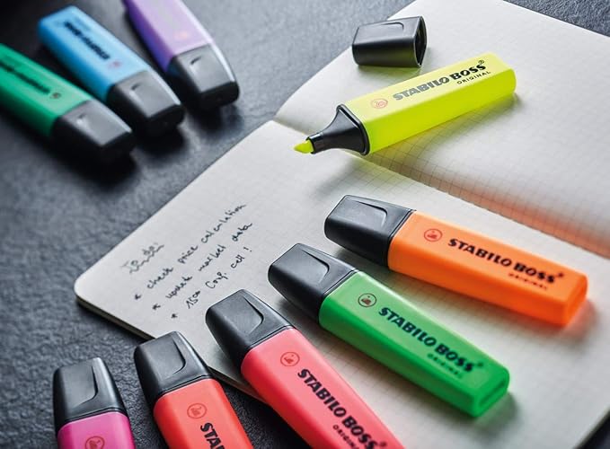 STABILO Highlighter BOSS ORIGINAL - Pack of 4 - Yellow, Orange, Green, Pink, Chisel Tip, Anti-Dry Out Technology