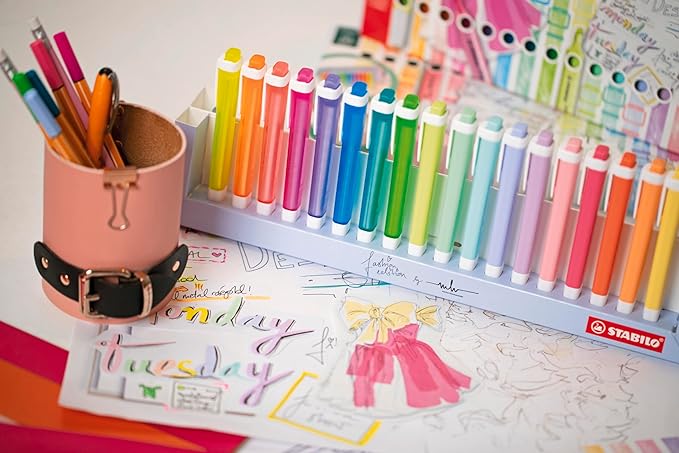 STABILO Highlighter swing cool - Deskset of 18-8 x Neon Colors + 10 x Pastel Colors, Portable, Clip Closure
