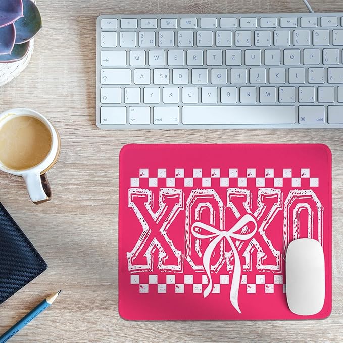 Pink Retro XOXO Mouse Pad,Coquette Valentines Varsity Desk Mat,Retro Valentine's Day Mouse Pad for Dorm Home Office Decor,Valentine's Day Gift,10.2x8.3 Inch