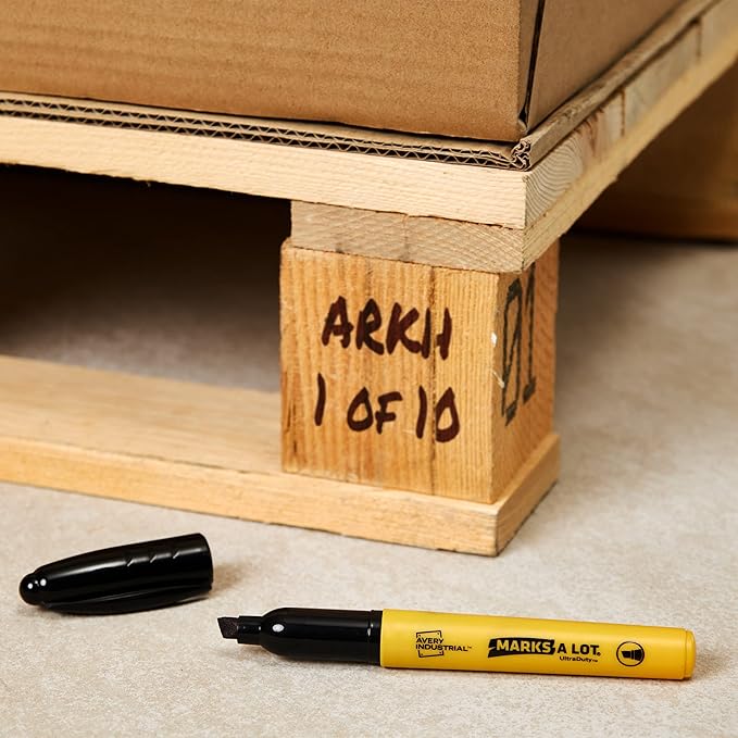 Avery Marks A Lot UltraDuty Permanent Markers, Chisel Tip, Water Resistant, Assorted Colors, 2 Industrial Markers (29863)