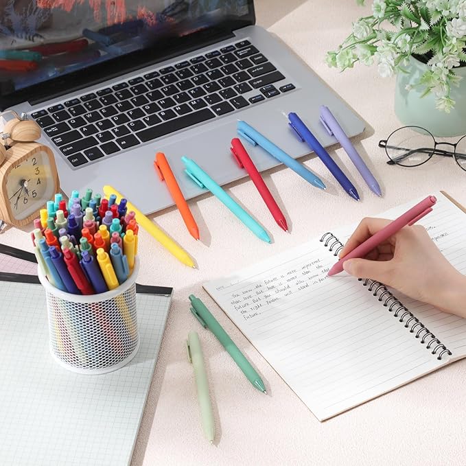 Crtiin 100 Pcs Gel Ink Pens Bulk, Black Ink 0.5mm Fine Point Retractable Pen Smooth Writing Office Supplies for Teacher Server Nurse Valentine Galentine Gift (Rainbow Colors)